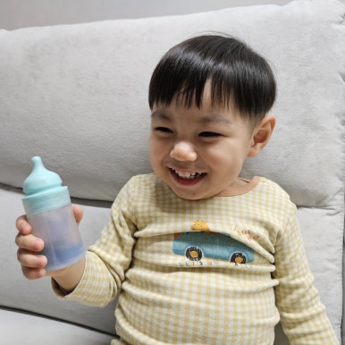 [지엠팜] 지엠팜 실리콘 약병 쏘옥 아기약병 신생아약병 사용후기